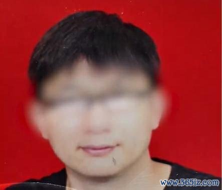 图为戴某贵府图，其通过5名女性一又友2次网购珍珠粉胶囊、5次网购河豚鱼干、4次网购河豚毒素